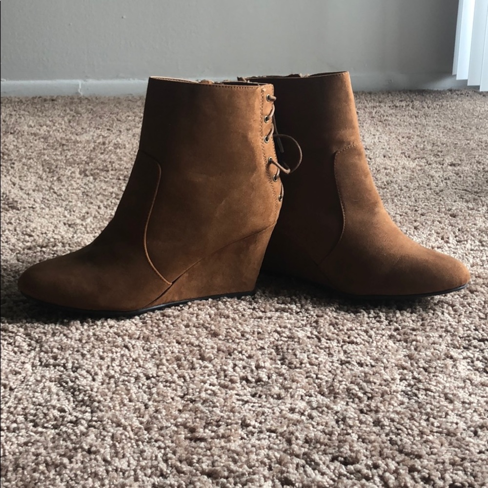 Brown Wedged Boot